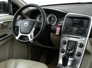 Volvo  16