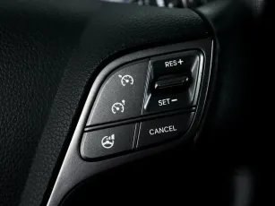 Hyundai  10