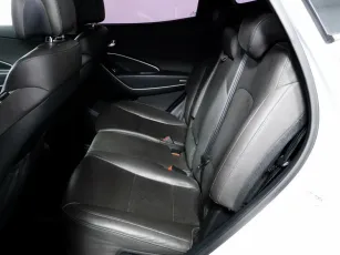 Hyundai  12
