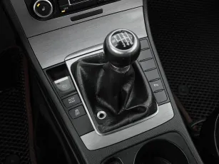 Volkswagen  13