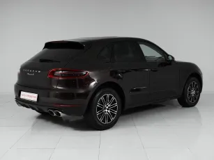 Porsche  5