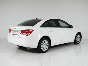 Chevrolet  5