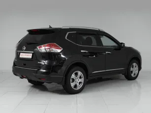 Nissan  4