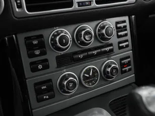 Land Rover  16