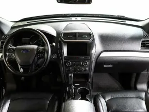 Ford  10