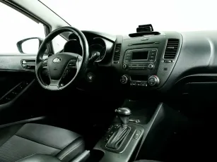 Kia  9