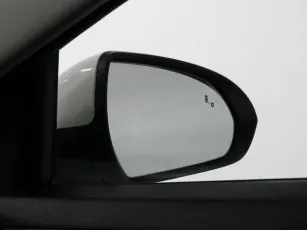 Hyundai  10