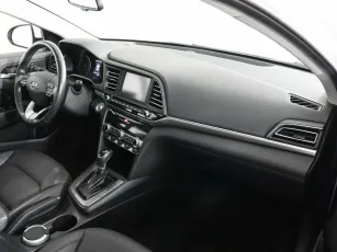 Hyundai  5