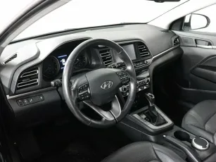 Hyundai  6
