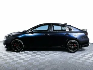Kia  3