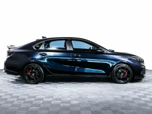 Kia  4