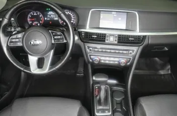Kia  9