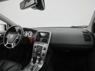 Volvo  8