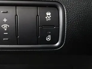 Kia  10