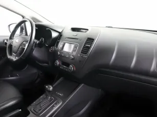 Kia  5
