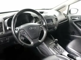 Kia  7