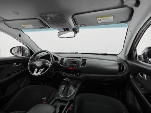 Kia  10