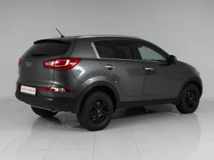 Kia  5