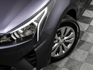 Kia  7