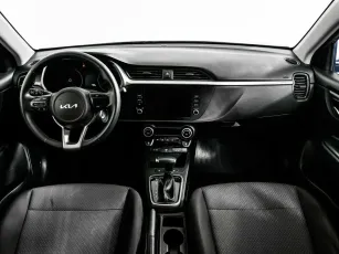 Kia  8