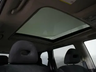 Nissan  20