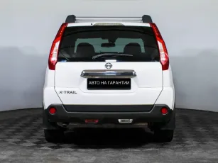 Nissan  6