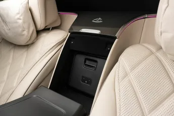 Mercedes-Benz  13