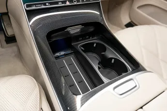 Mercedes-Benz  16