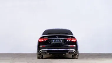Mercedes-Benz  5