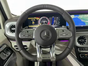 Mercedes-Benz  11