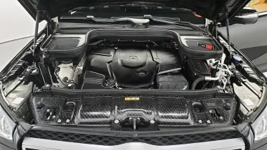 Mercedes-Benz  7
