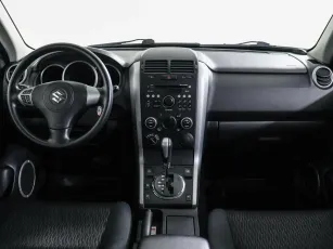 Suzuki  6