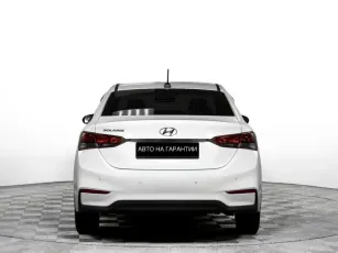 Hyundai  4