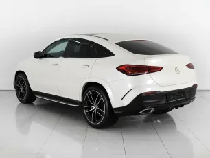 Mercedes-Benz  2