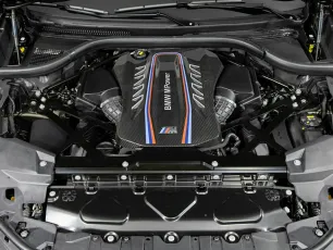 BMW  12