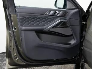 BMW  19
