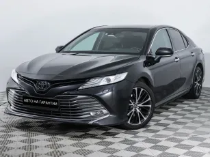 Toyota Camry,  VIII (XV70)