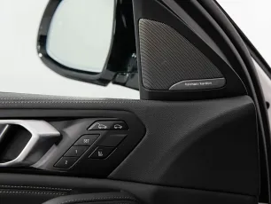 BMW  22