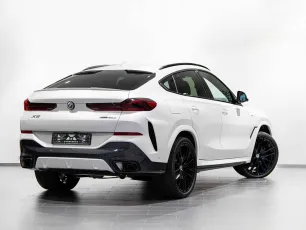 BMW  4
