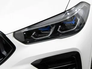 BMW  8