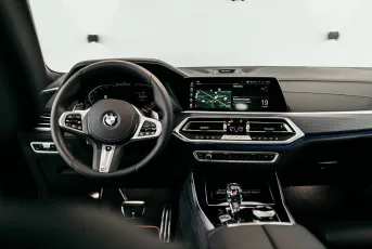 BMW  12