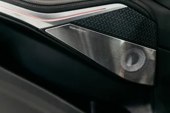 BMW  24