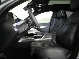 BMW  10