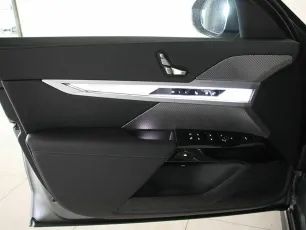 BMW  22