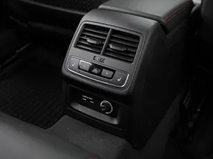 Audi  11