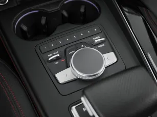 Audi  15