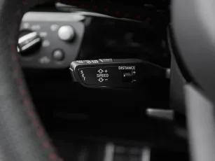 Audi  18