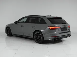 Audi  4