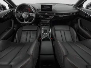 Audi  7
