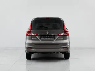Suzuki  6